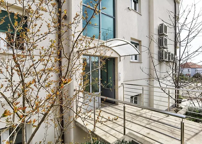 Apartments Nova